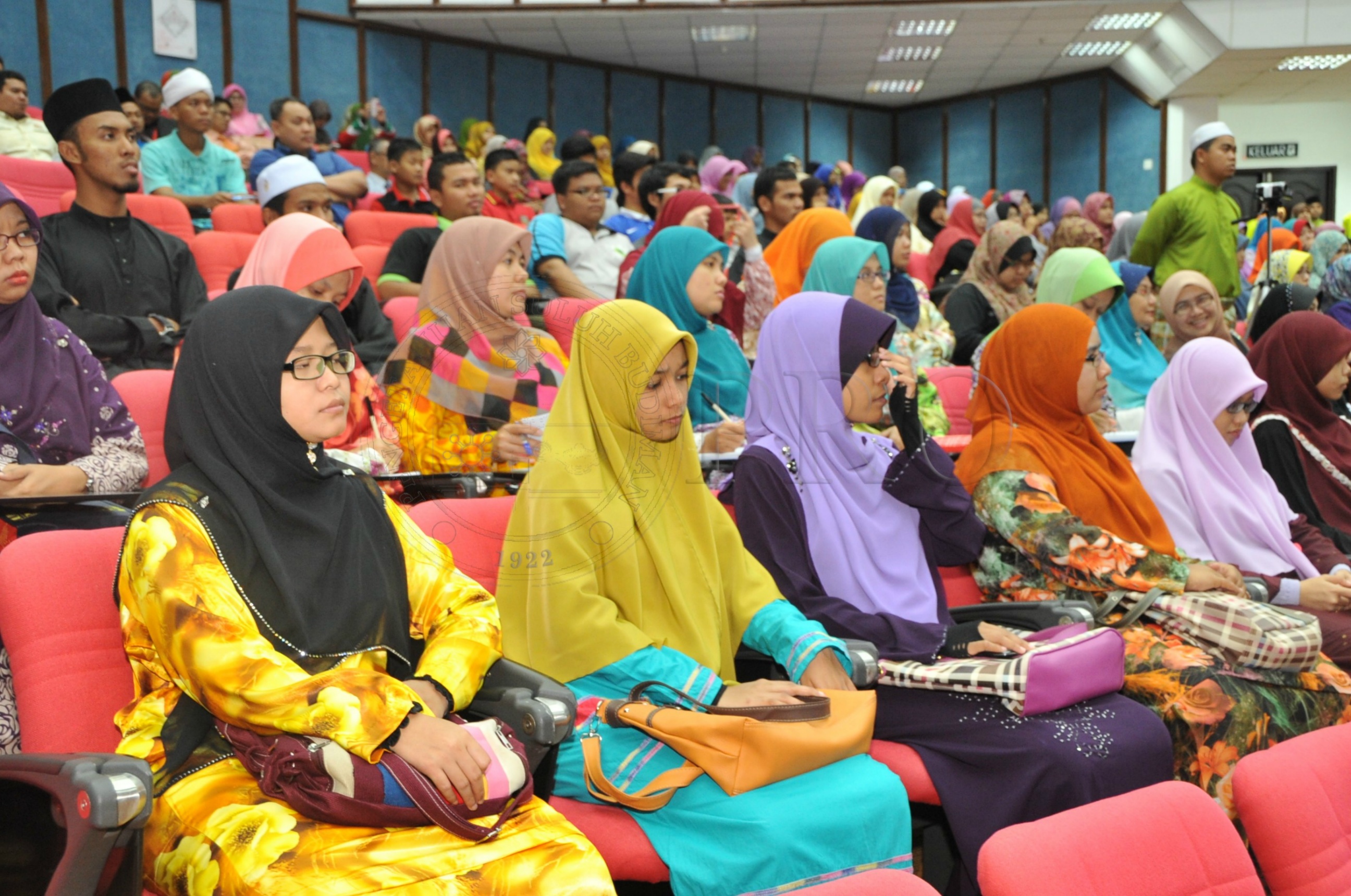 PRO 15 2 MAULIDUR PRO 4132